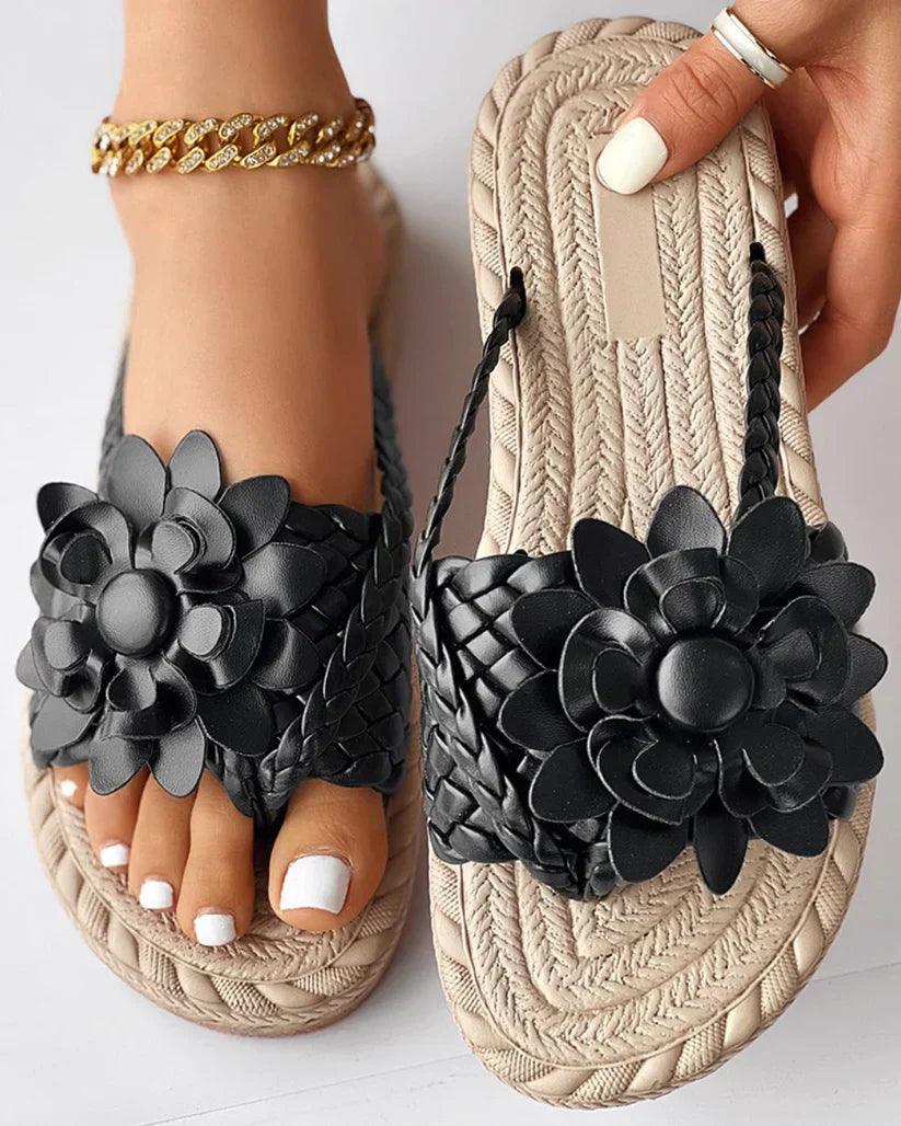 Valenzora | Women's slippers with floral design