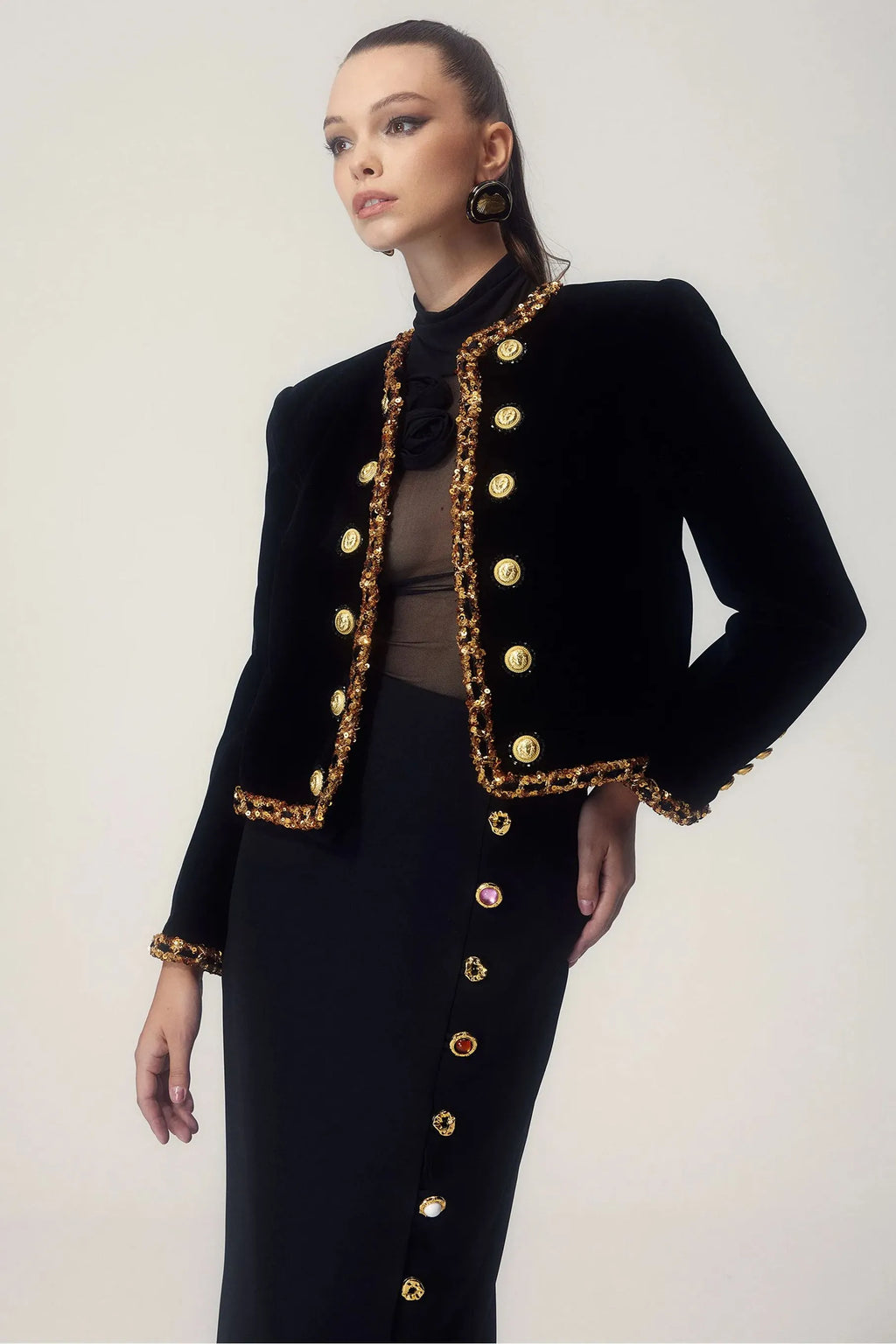 Valenzora - Elegant jacket with buttons
