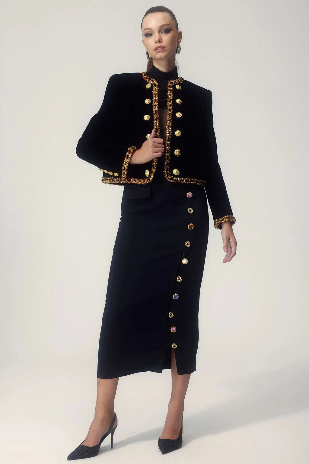 Valenzora - Elegant jacket with buttons