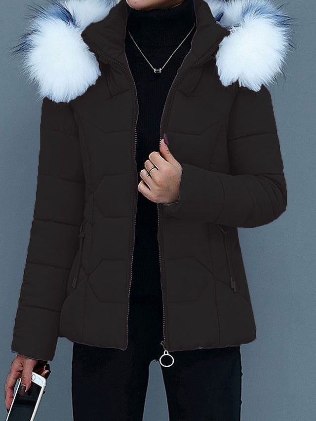 Valenzora | Stylish women's winter jacket with fur collar