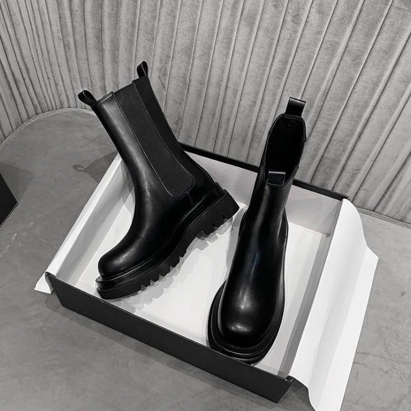 Valenzora | Designer Chelsea boots