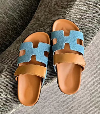 Valenzora | Super soft and stylish slip-on sandals for women