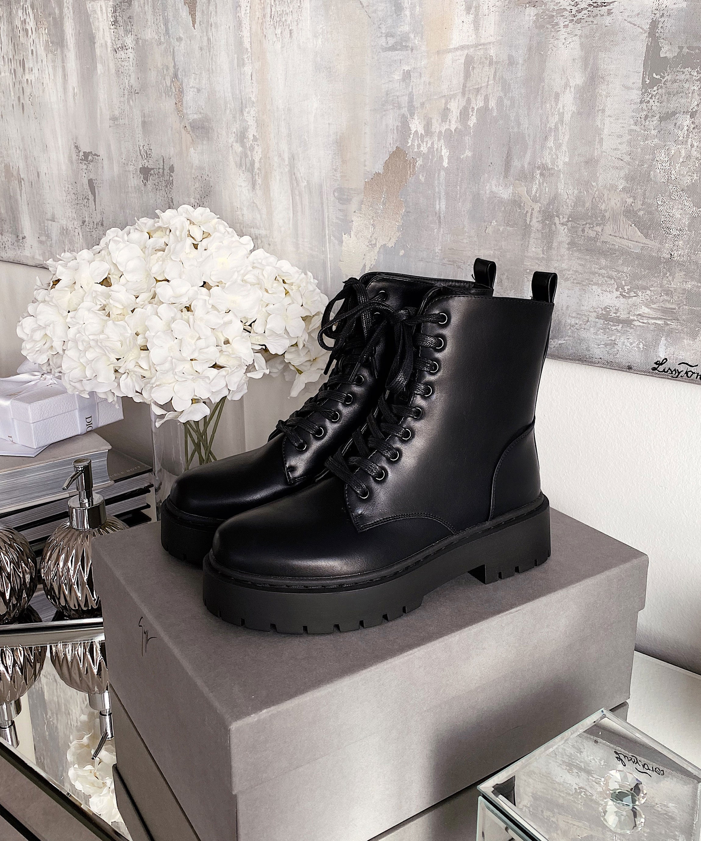 Serena boots, black