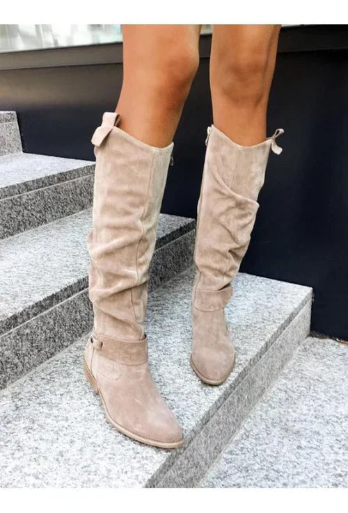 Valenzora and Comfortable Overall Boots