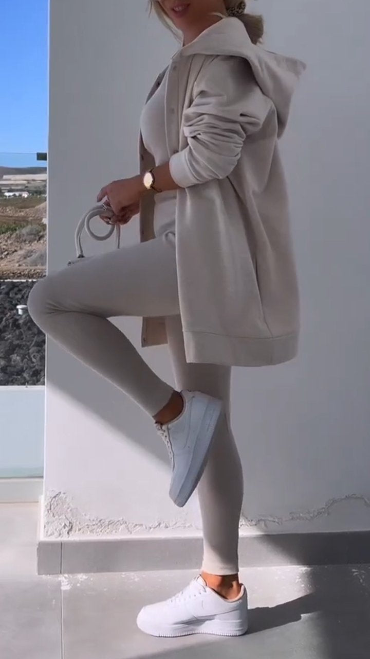 Valenzora | Vest and Hooded Sweatshirt
