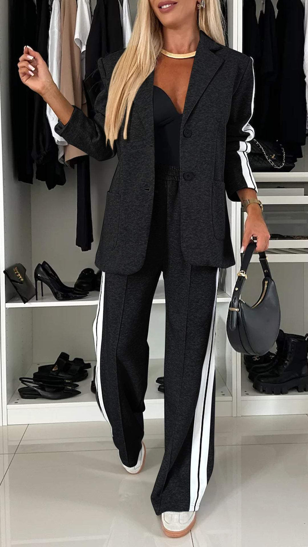 Casual and relaxed winter dress