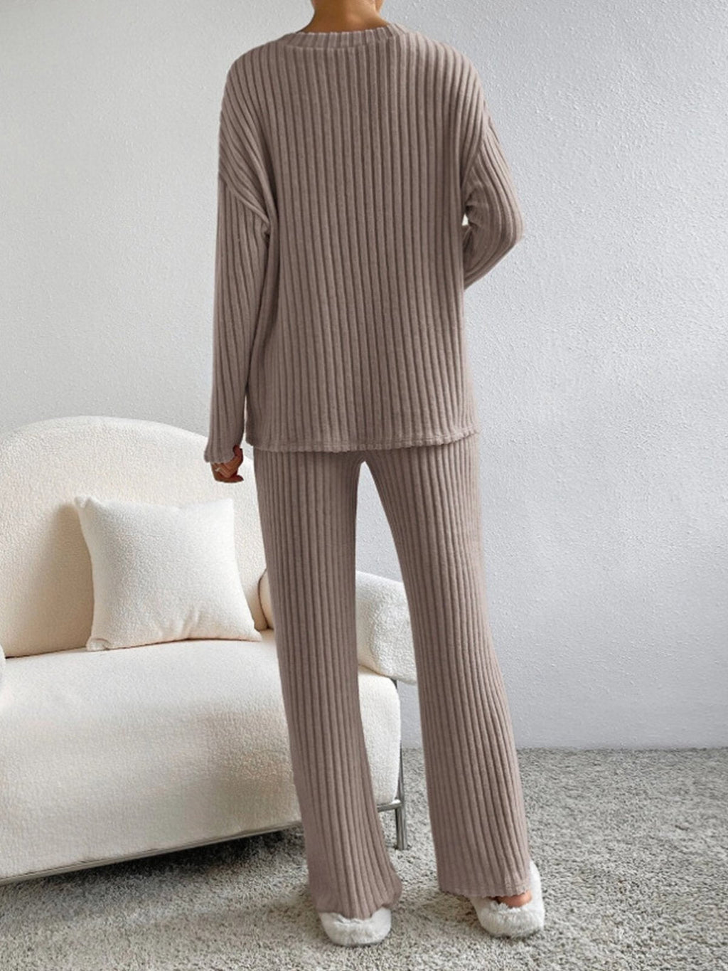 Fatima™ - V-neck Ribbed Design Comfortable 2-Piece Lounge Set
