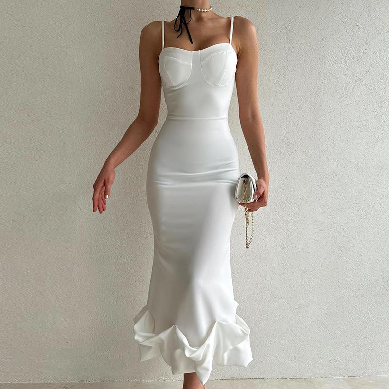 Valenzora - Elegant solid-color slip dress