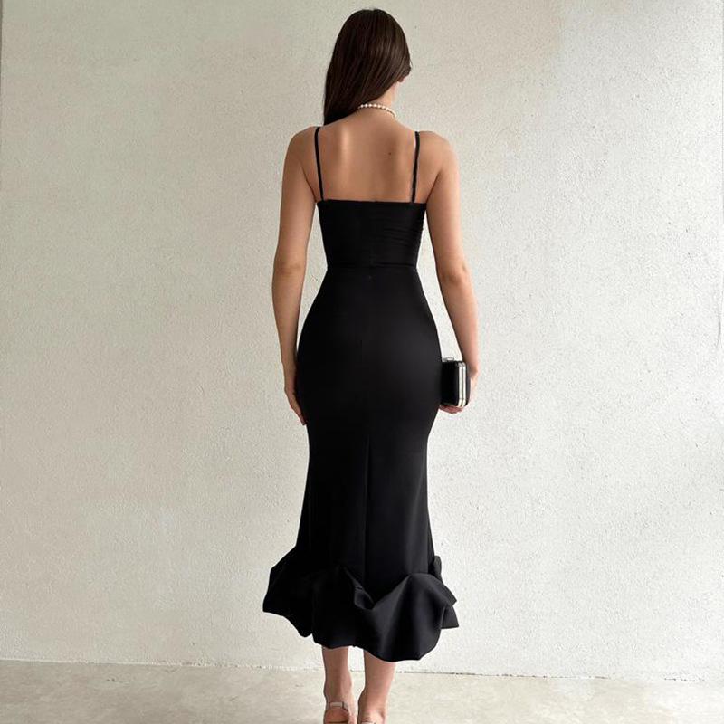 Valenzora - Elegant solid-color slip dress