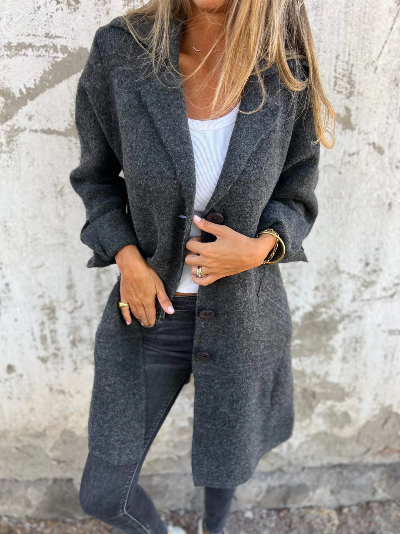 Valenzora | Elegant autumn coat