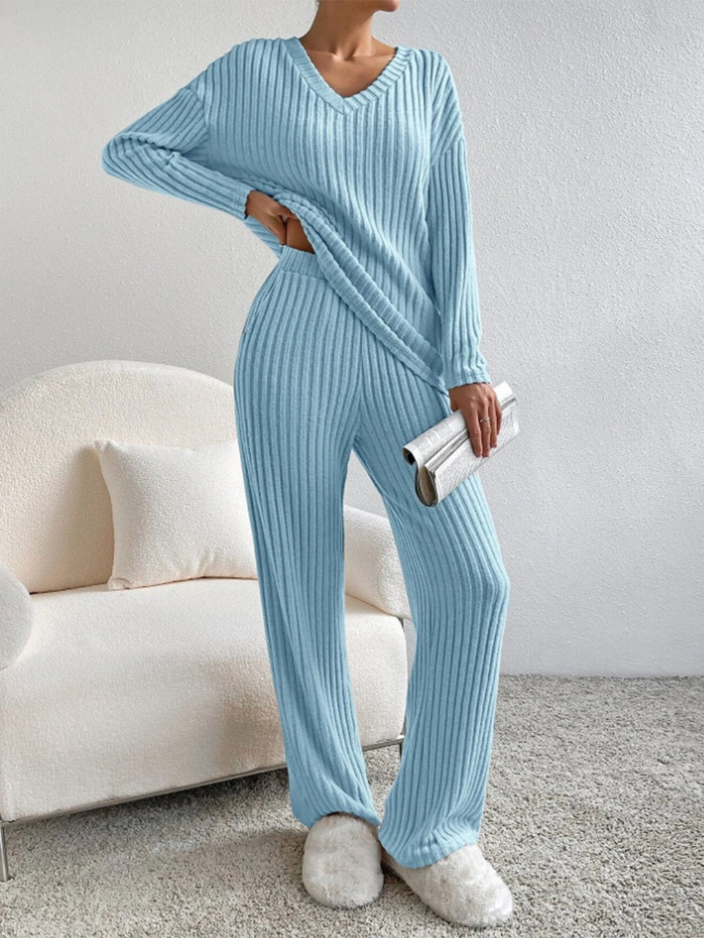Fatima™ - V-neck Ribbed Design Comfortable 2-Piece Lounge Set