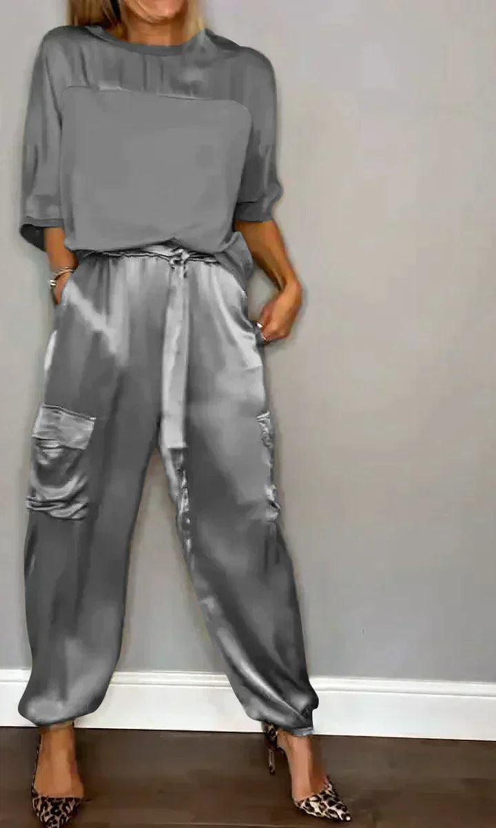 Valenzora | Satin jumpsuit