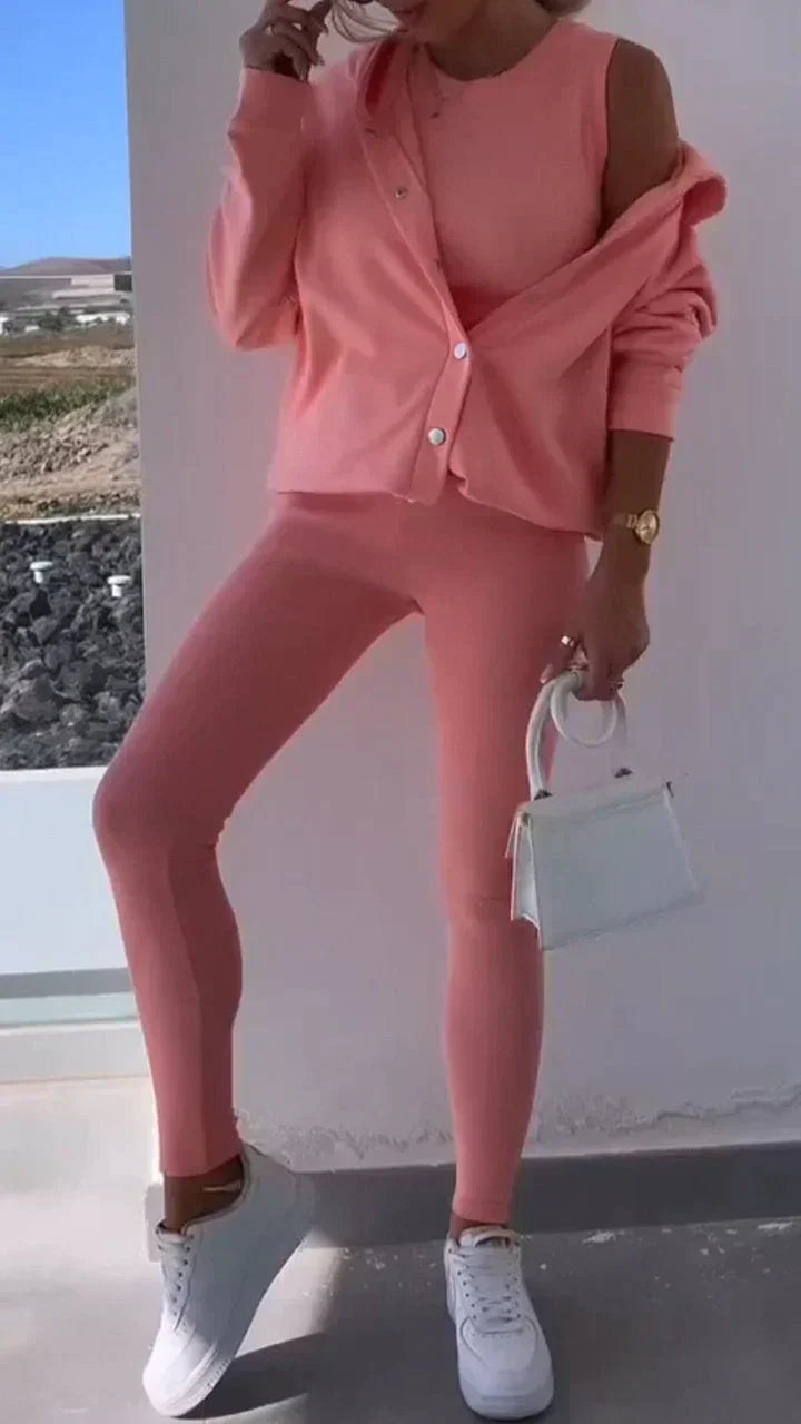 Valenzora - Three-piece set consisting of a hooded cardigan, a top and trousers