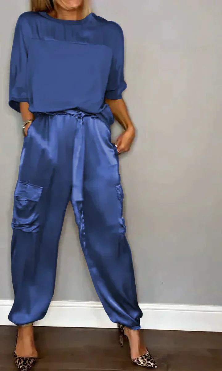 Valenzora | Two-piece satin suit with mid-length blouse and trousers for women