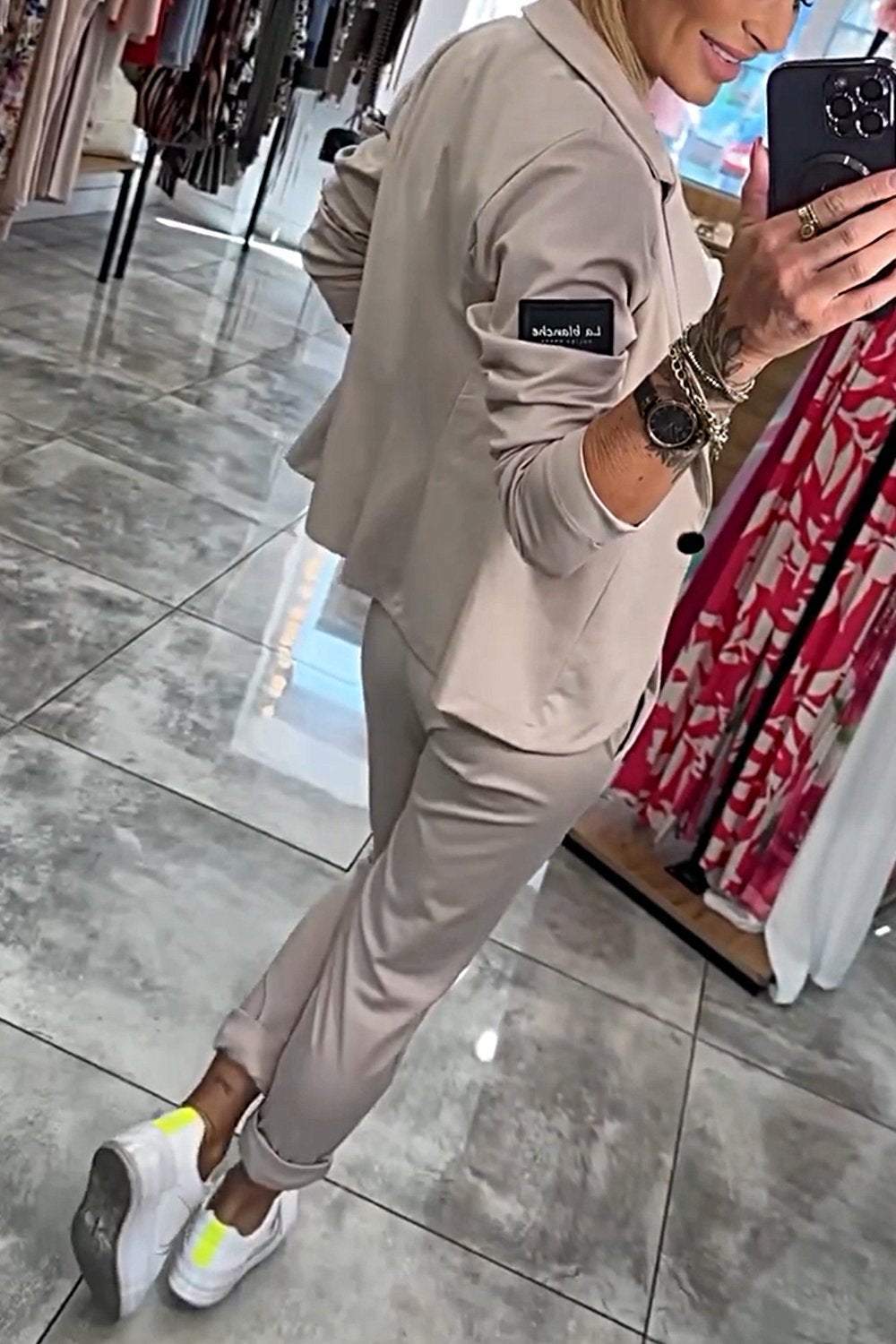 Valenzora | Two-piece set: top jacket & elasticated trousers
