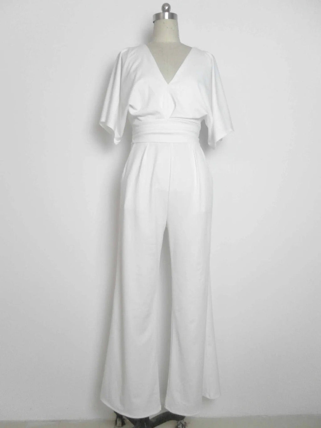 Eleganter V-Ausschnitt-Jumpsuit