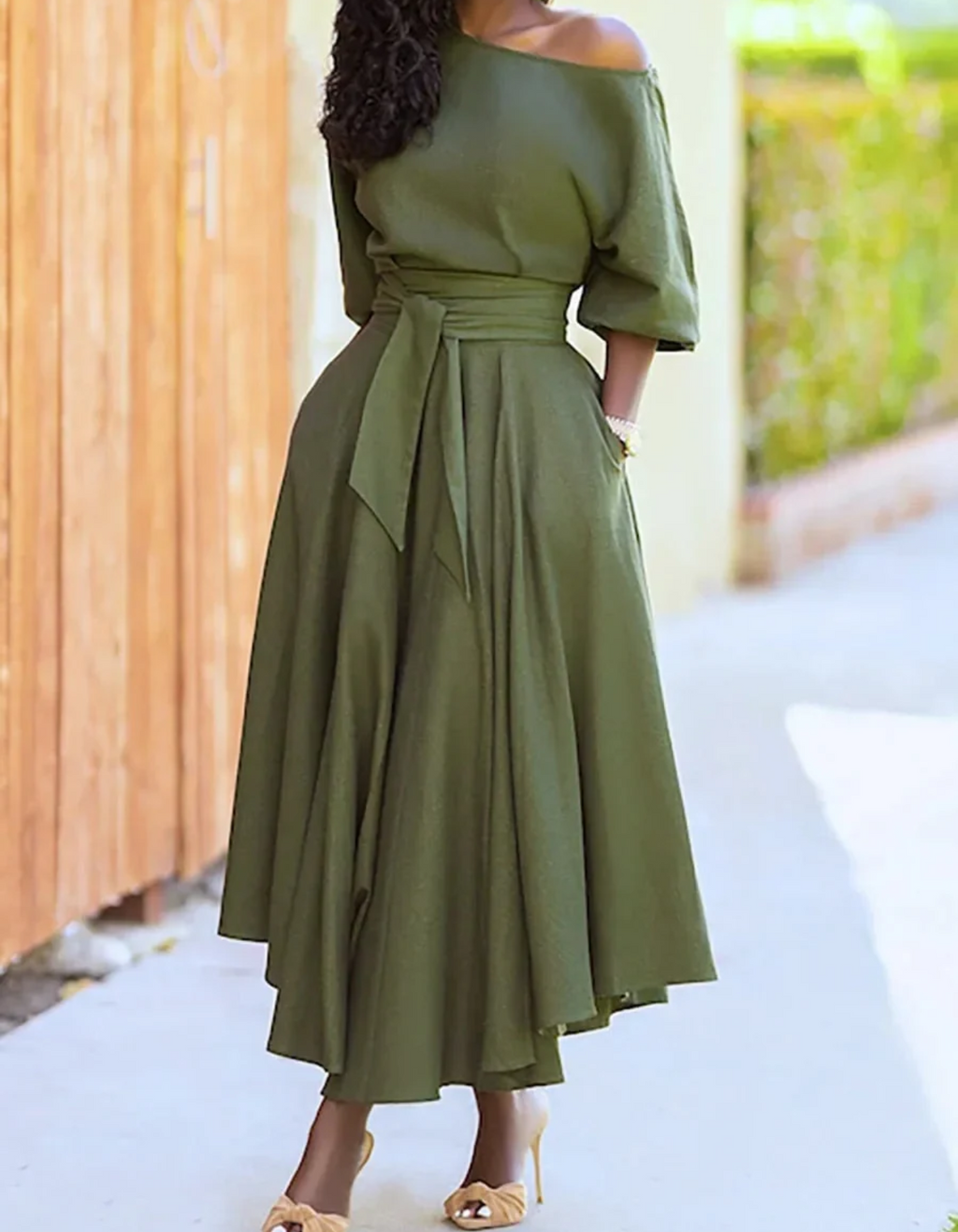Valenzora | Elegantes Midi-Abendkleid