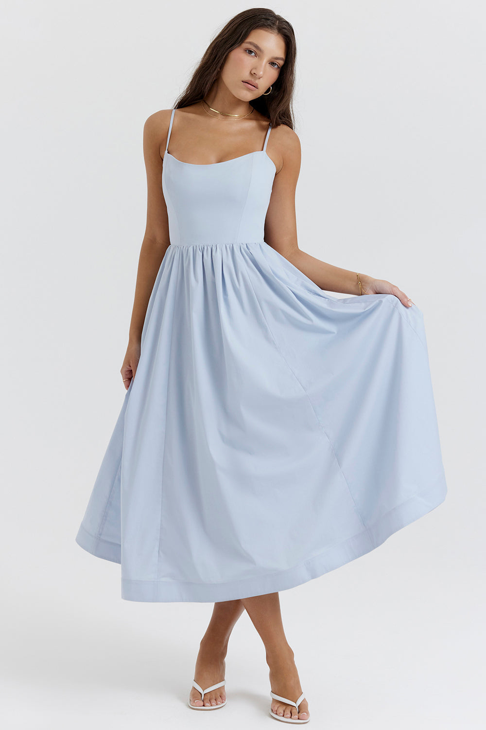 Elegant women's dress for special occasions
