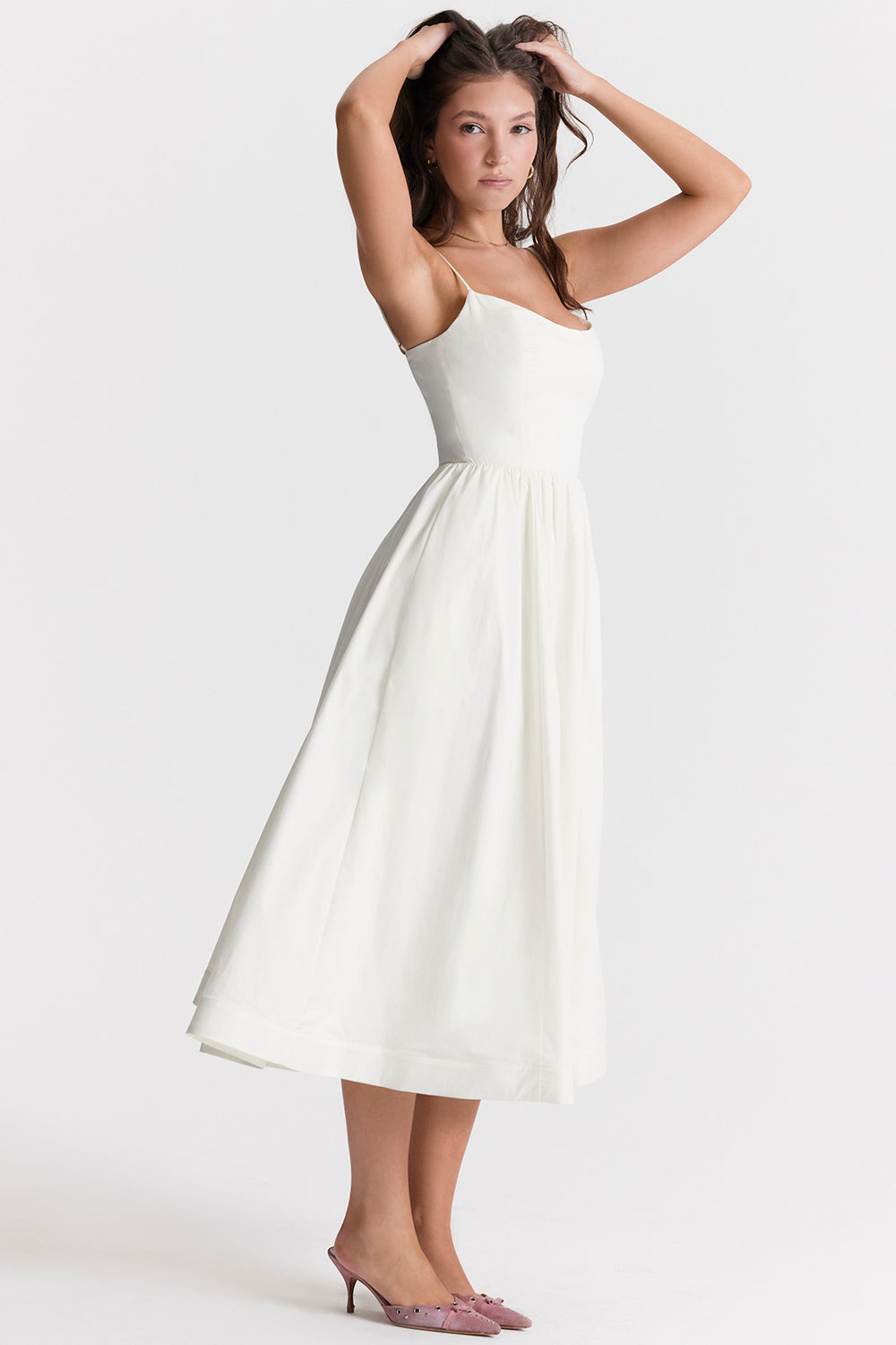 Elegant women's dress for special occasions