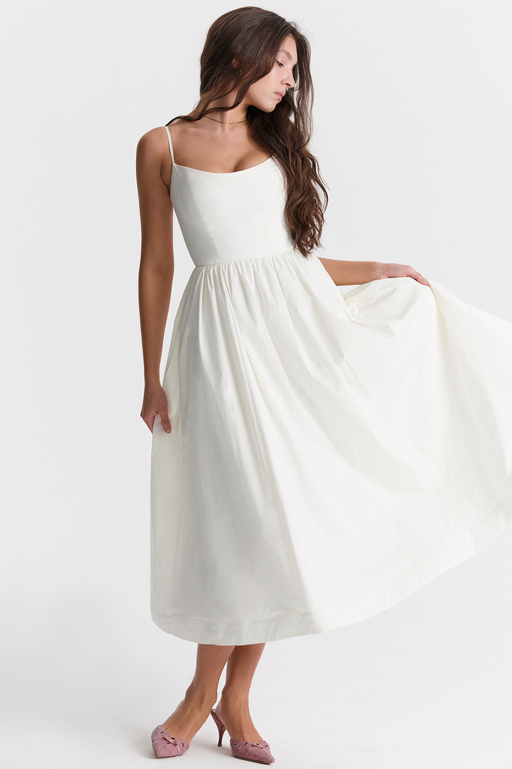 Elegant women's dress for special occasions