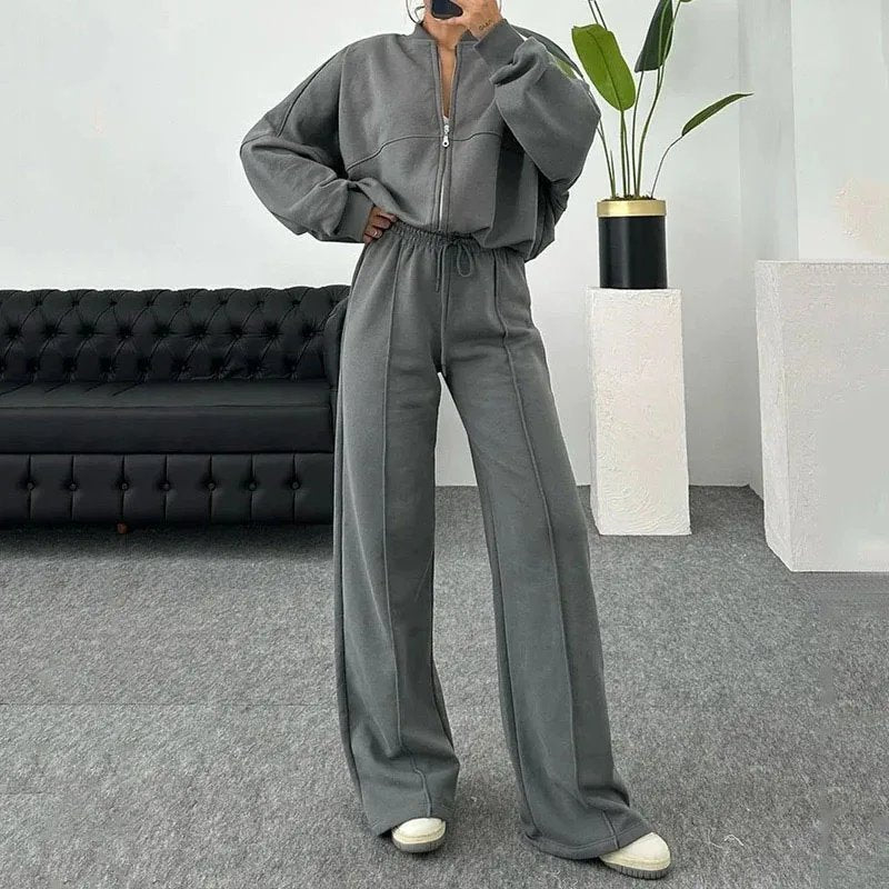Valenzora | COMFORTABLE TRACKSUIT