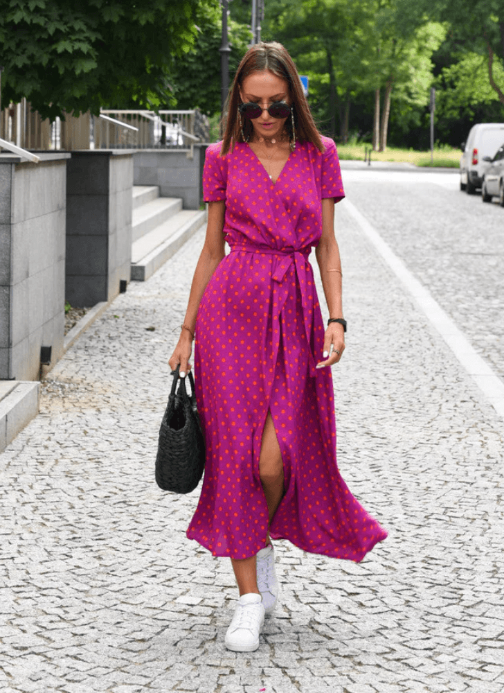 Fashionable summer dress