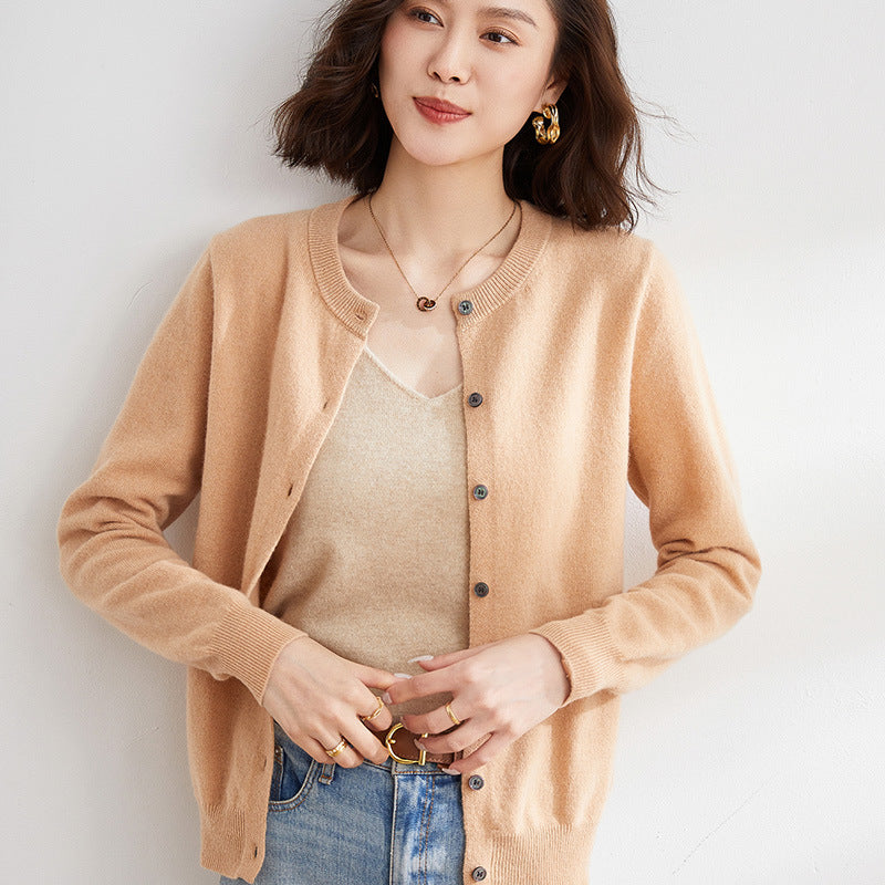 Valenzora | Cozy cardigan for everyday wear