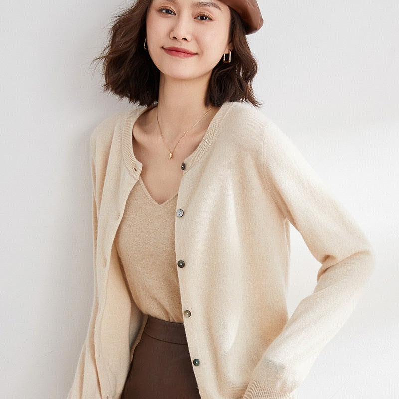 Valenzora | Kuscheliger Cardigan mit zartem Muster