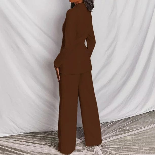 Elegant and versatile winter clothing