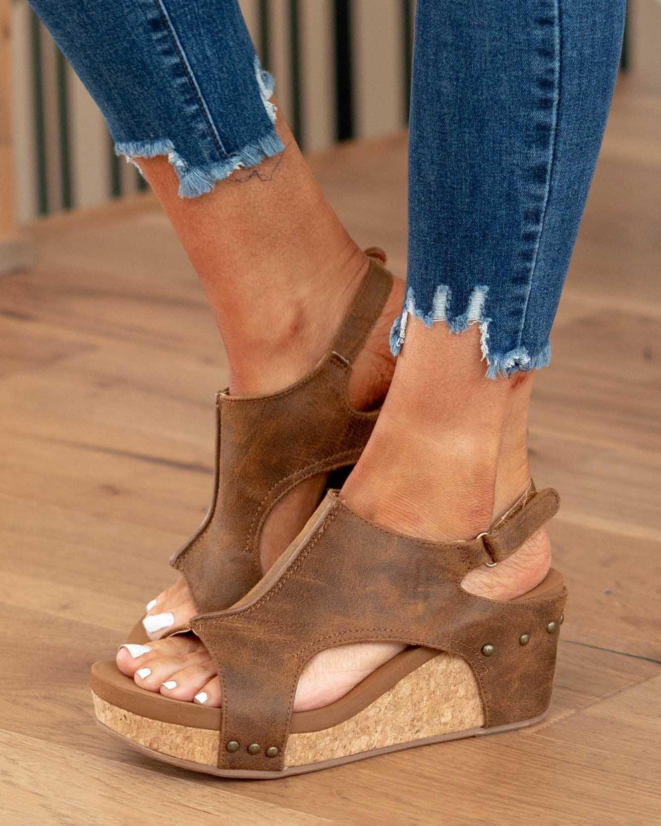 Valenzora | Sandals with a medium heel