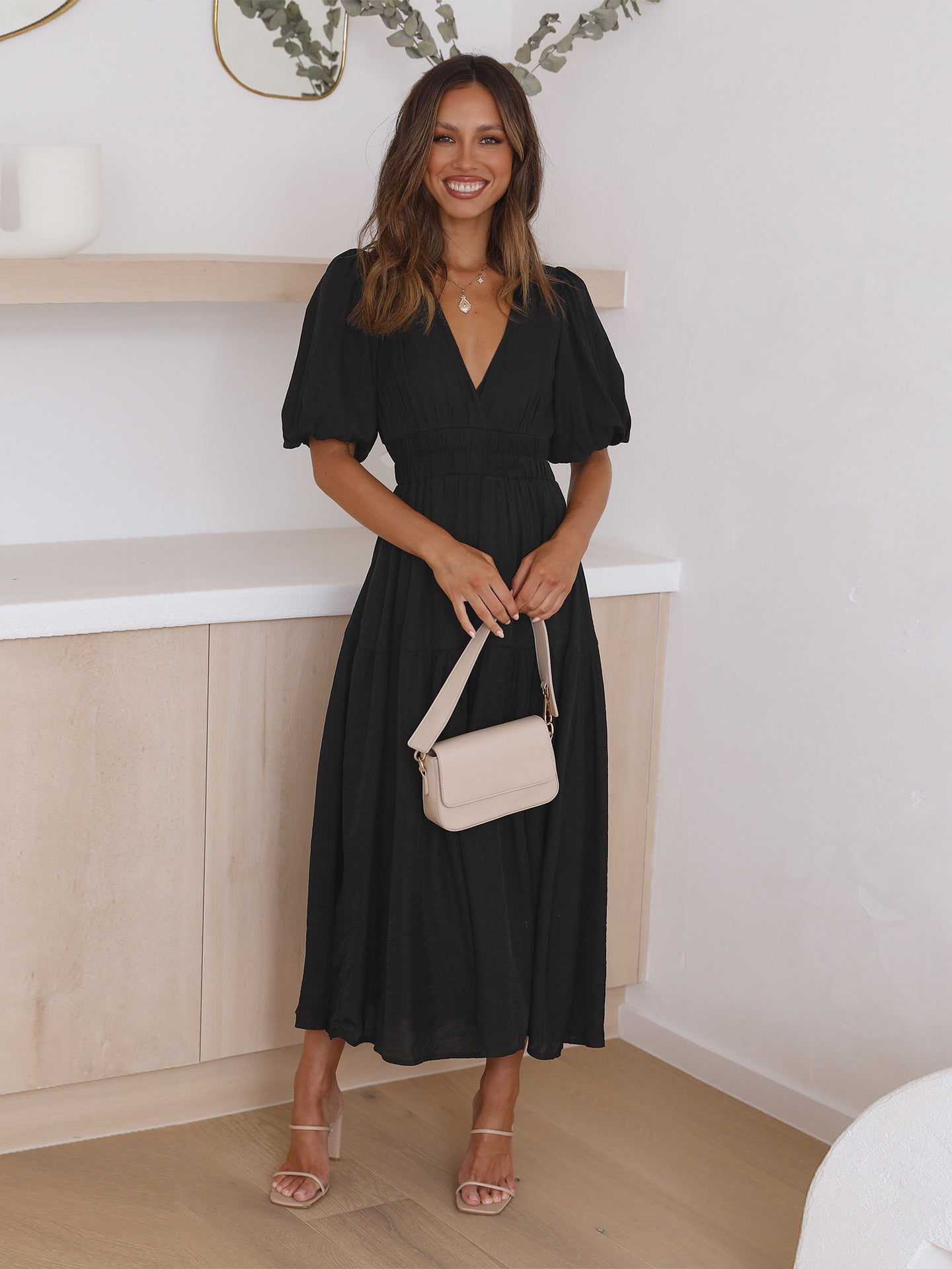 Valenzora | Elegantes Kleid mit Puffärmeln