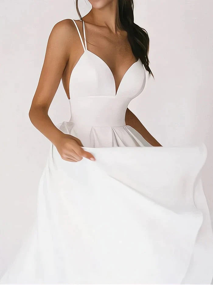 Valenzora - Elegantes Kleid mit V-Ausschnitt