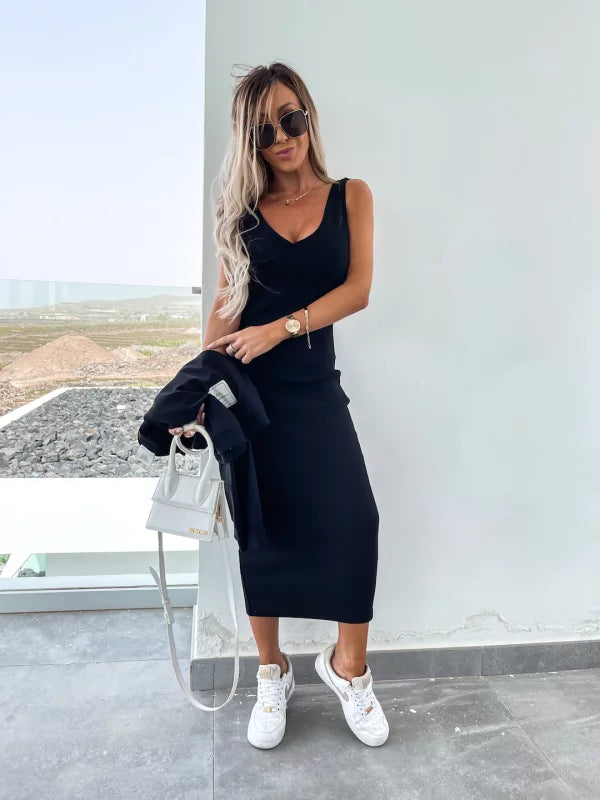 Valenzora | Stylish off-shoulder crop top and midi skirt set