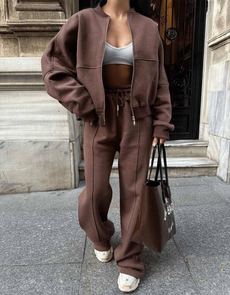 Valenzora | Comfortable Women's Tracksuit, Sports Suit, Comfortable Two-Piece Clothing Set