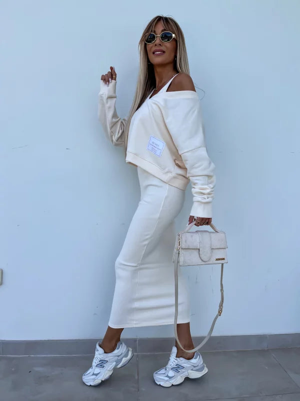 Valenzora | Stylish off-shoulder crop top and midi skirt set