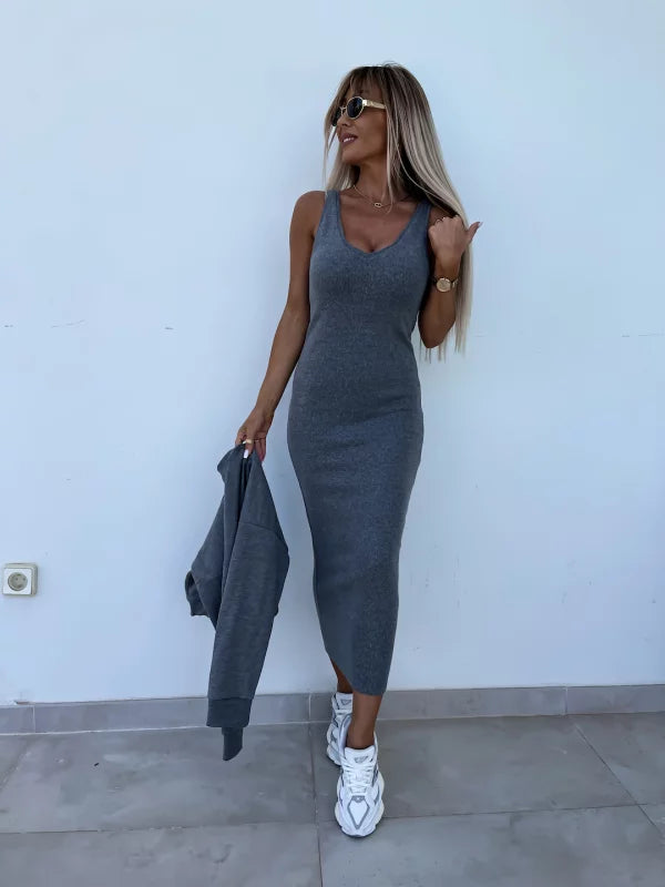 Valenzora | Stylish off-shoulder crop top and midi skirt set