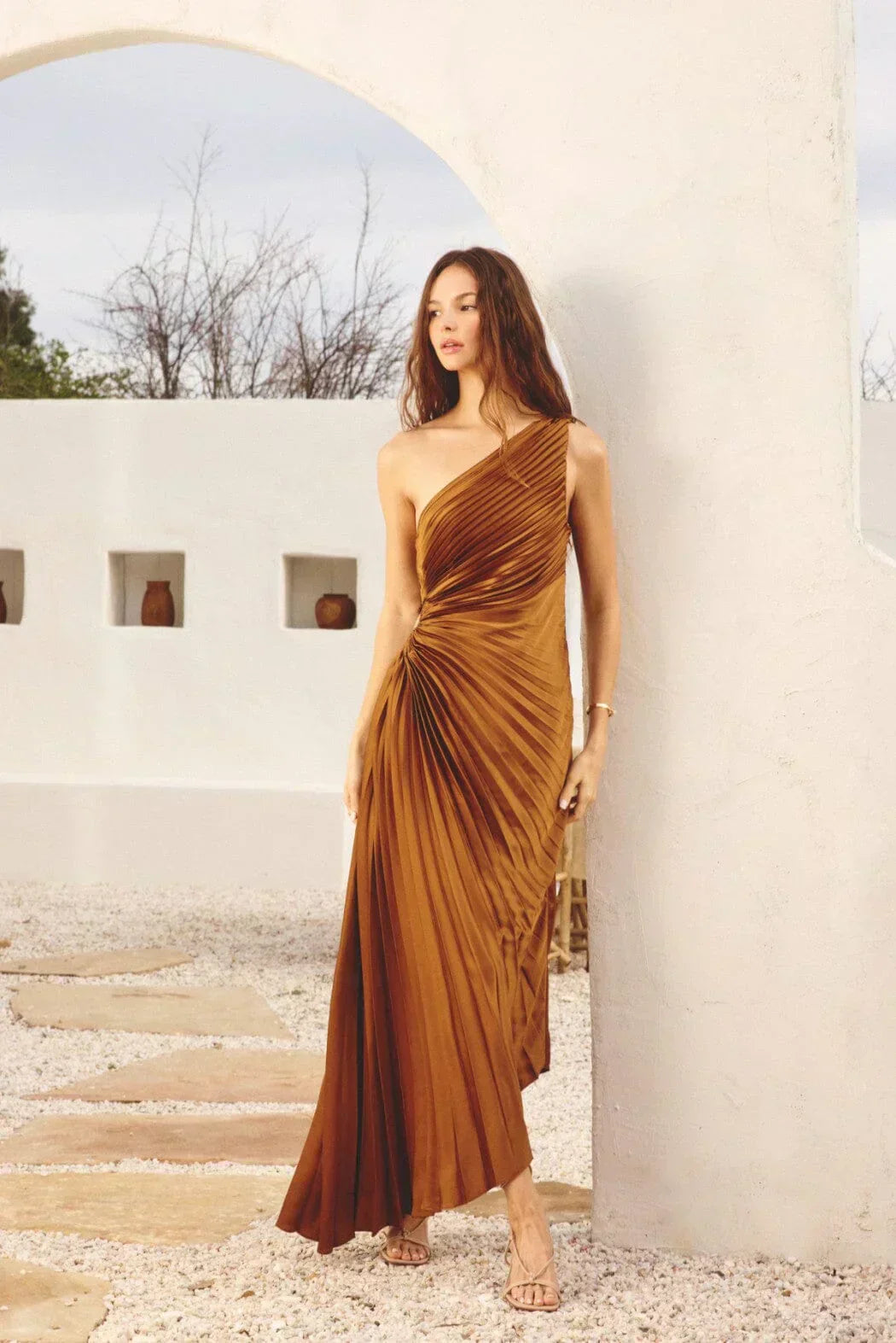Valenzora | One Shoulder Pleated Midi Dress