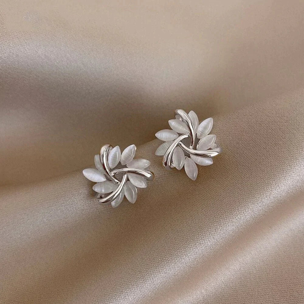 Valenzora | Gold with Opal Flowers