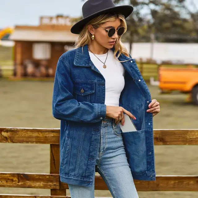 Valenzora The vintage denim jacket under your coat