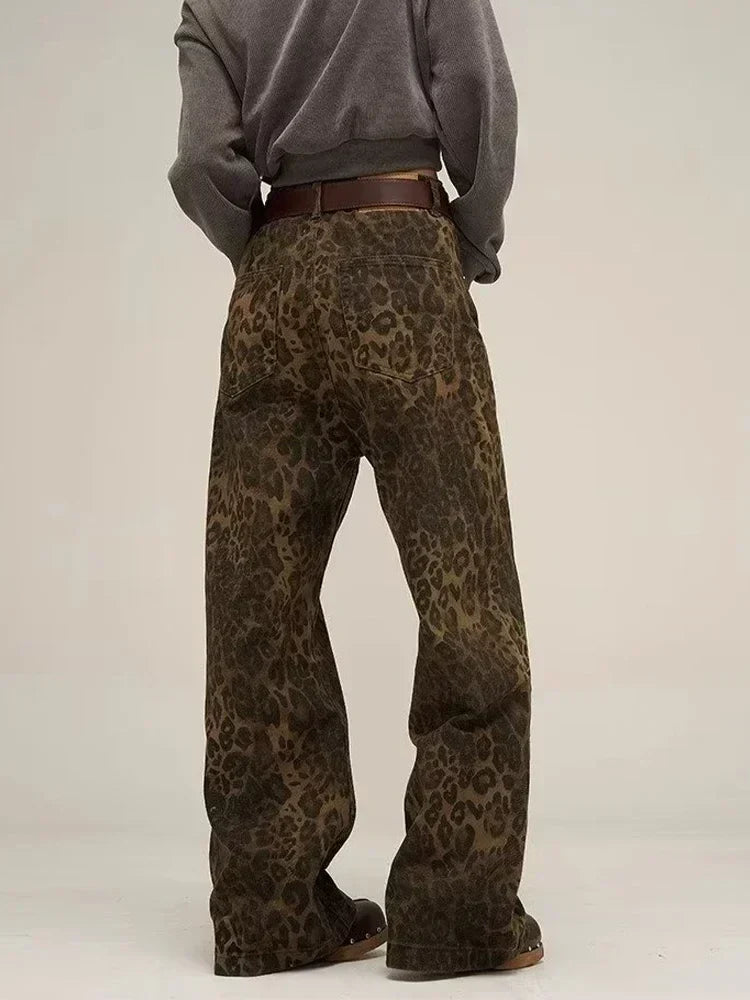 Jeans mit Leopardenmuster