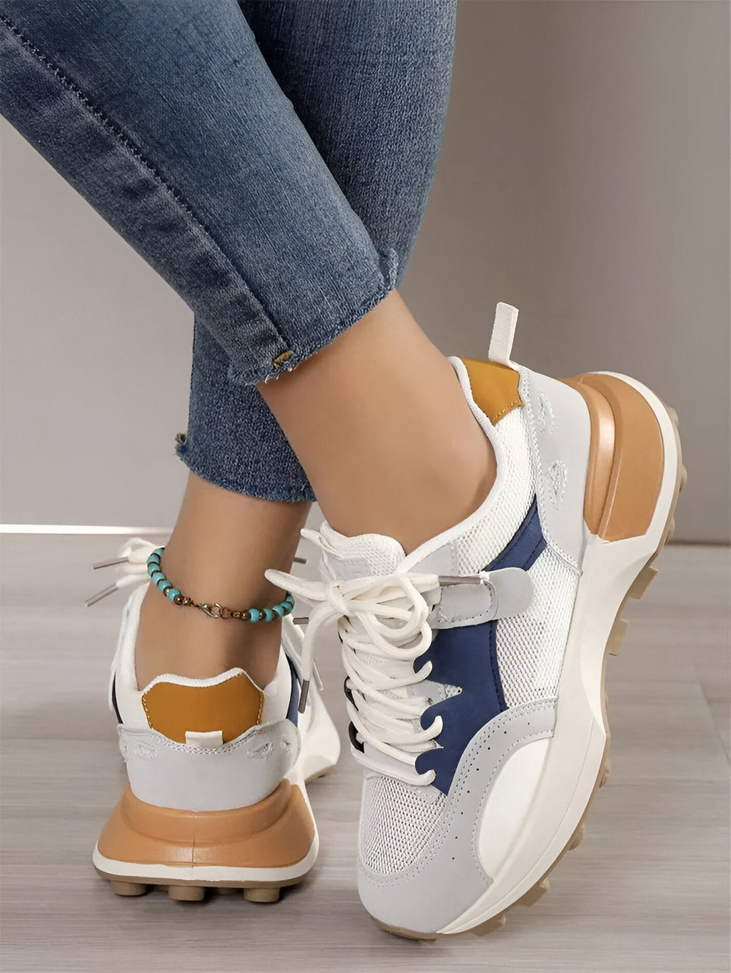 Valenzora | French Orthopedic Sneakers