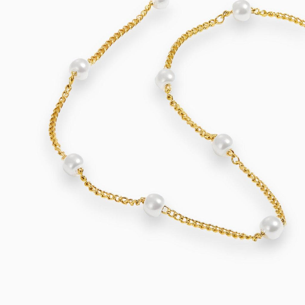Valenzora | Elegant Golden Pearl Necklace with Refined Charm for Women