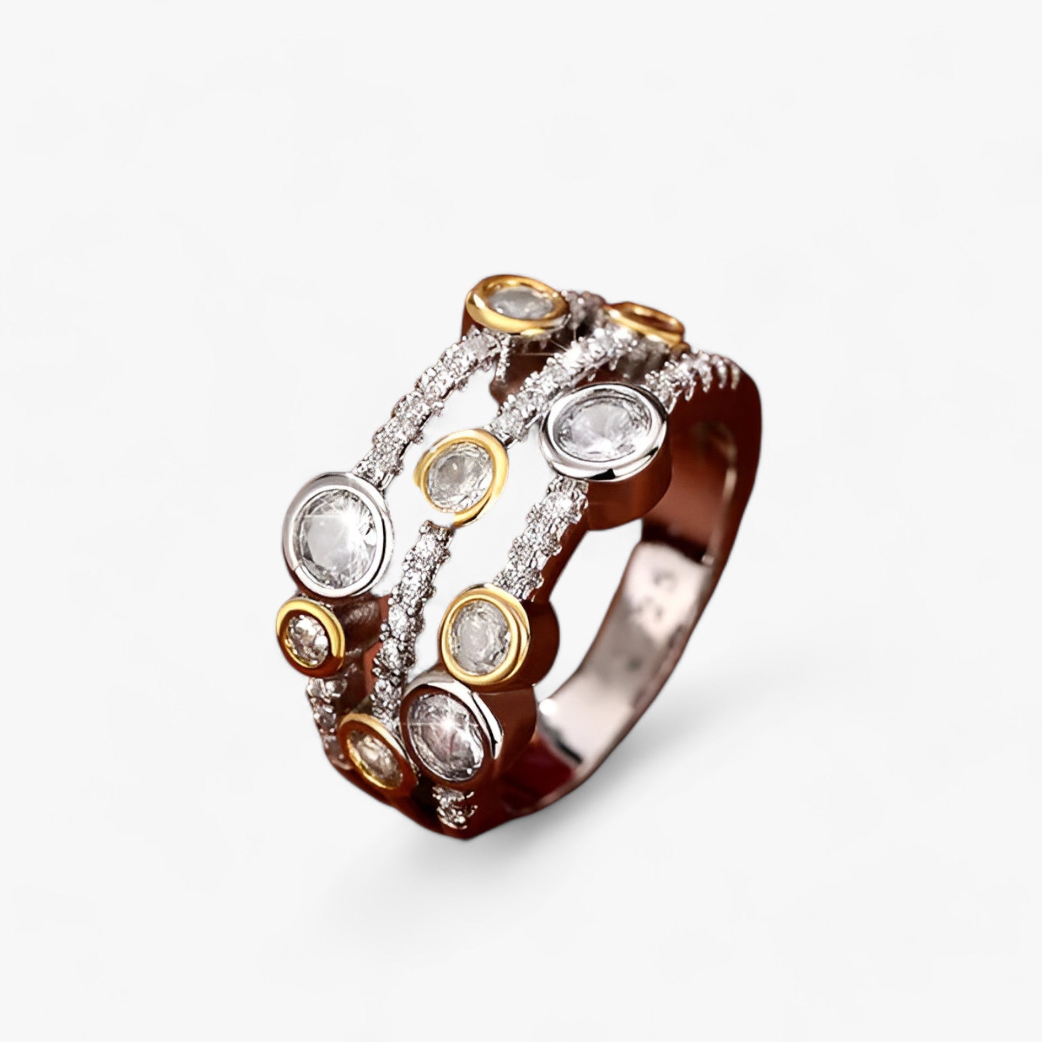 Women's ring - Luxurious, everyday jewelry
