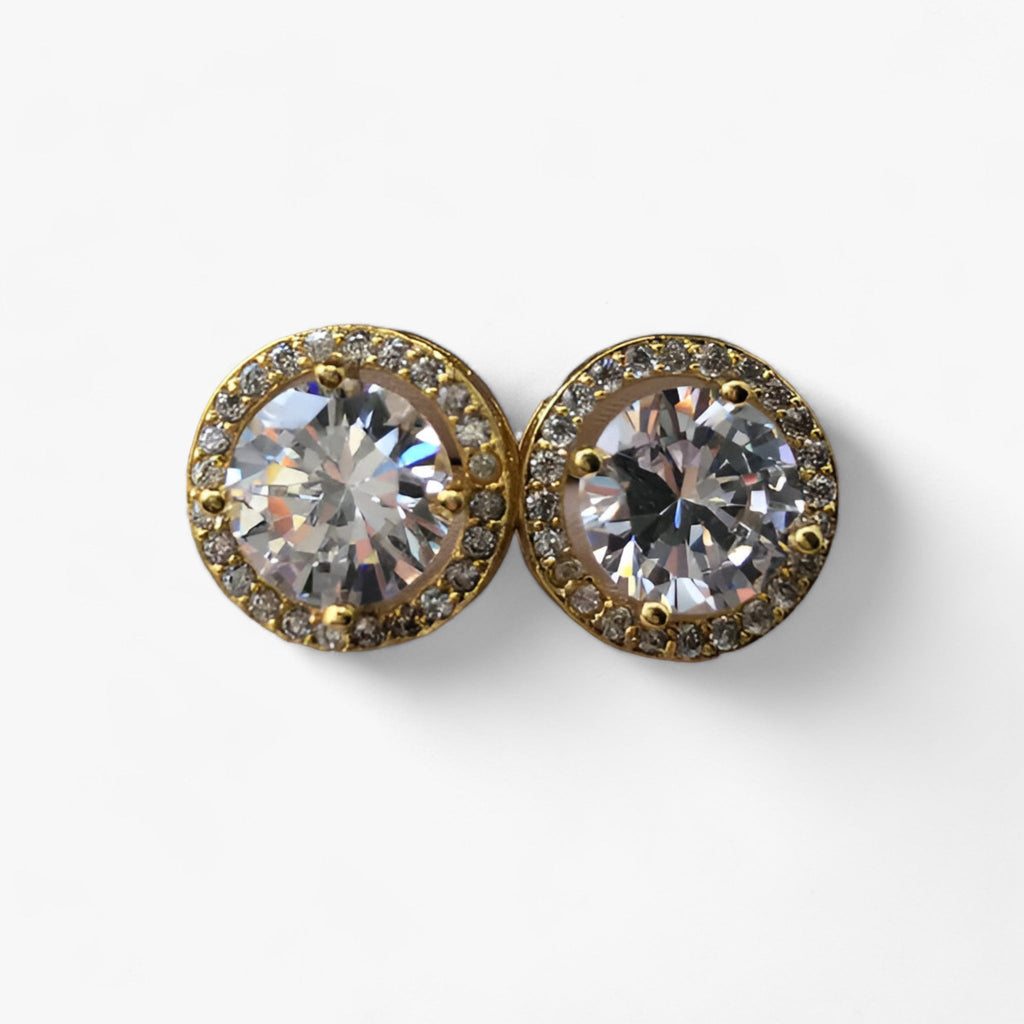 Round stud earrings - Add timeless sophistication to your look