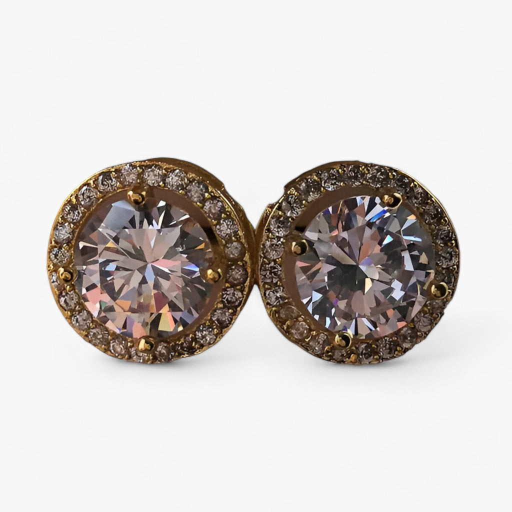 Round stud earrings - Add timeless sophistication to your look