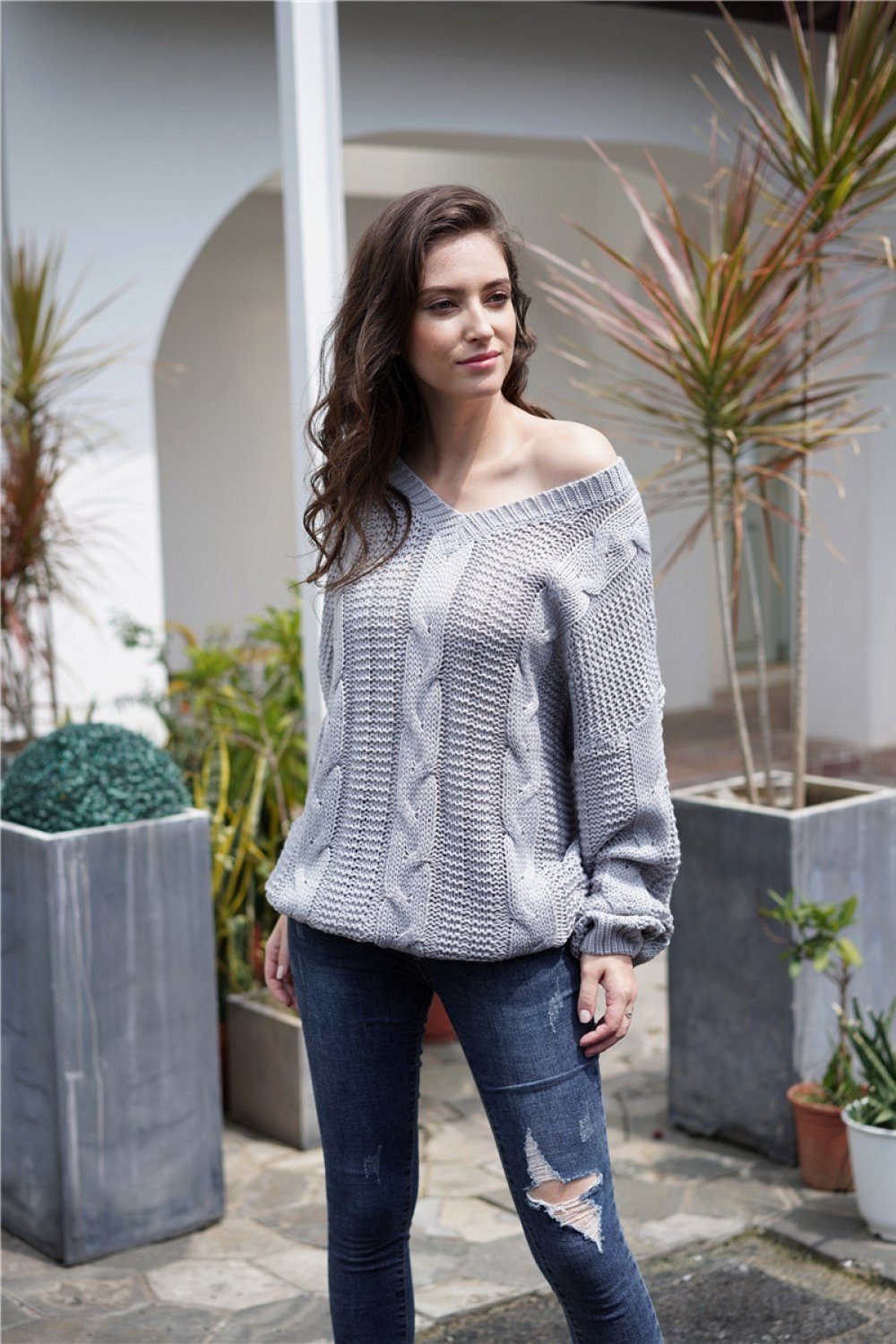 Valenzora Simple cable knit loose sweatshirt