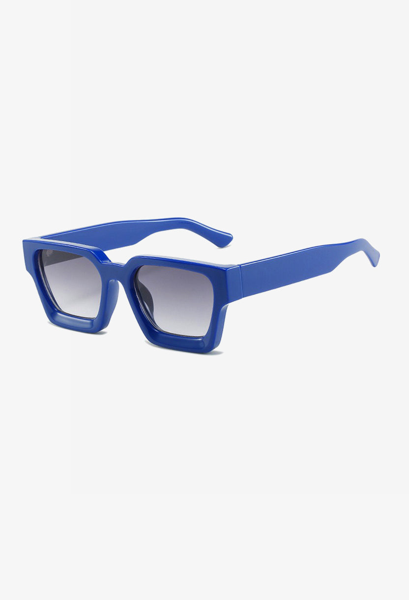 Valenzora | Summer 2026 Chic: Stylish sunglasses with 100% UV protection