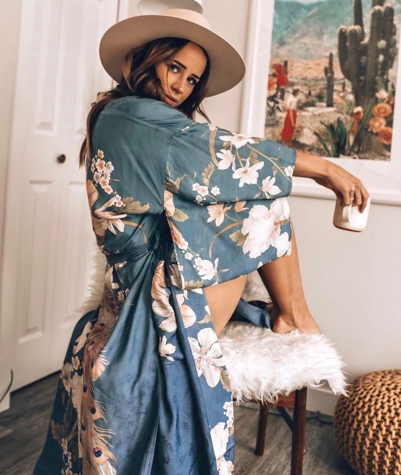 Valenzora | Long kimono robe with batwing sleeves