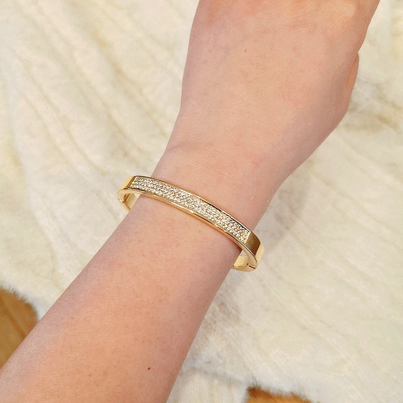Valenzora | Elegant crystal bracelet