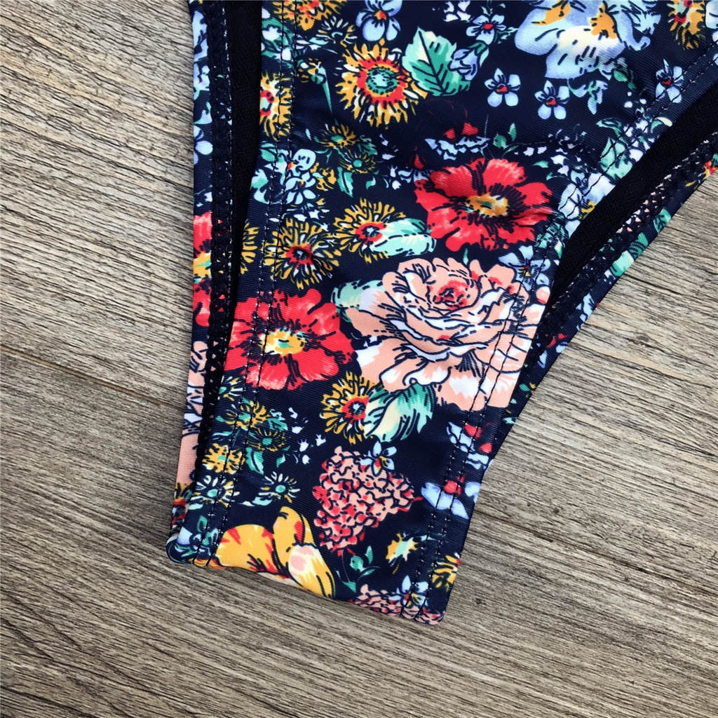 Valenzora | Bandeau-Bikini mit Blumenmuster